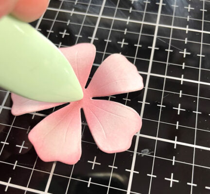 comment faire de belles fleurs de papiers