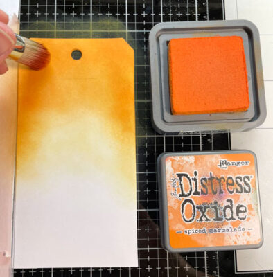 Mélange de couleur avec encre Distress Oxide, Herazz