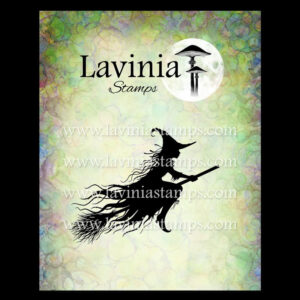 Lavinia étampe Sybella la sorcière