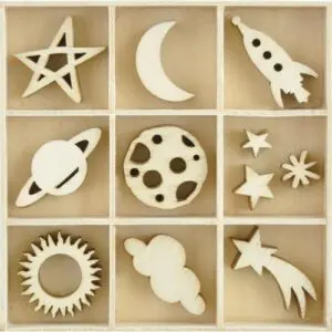 Découpes en bois Lune & Étoiles